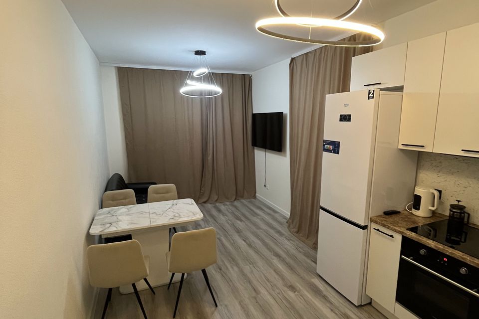 Продаётся 2-комнатная квартира, 66.08 м²