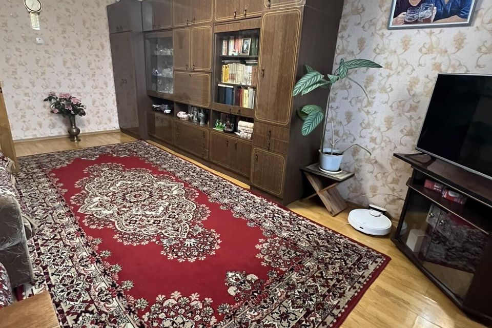 Продаётся 3-комнатная квартира, 77 м²