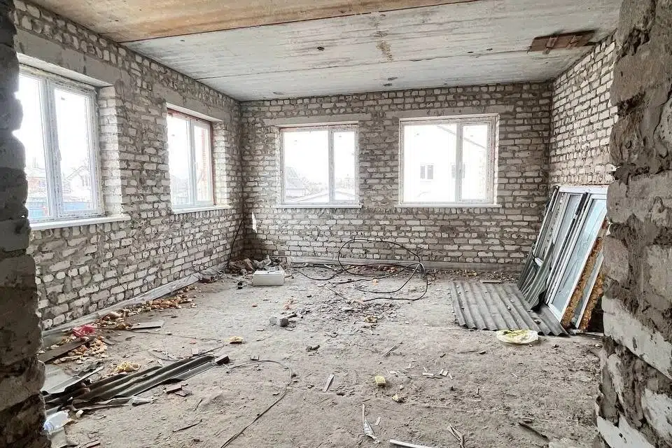 Продаётся 2-этажный дом, 325 м²