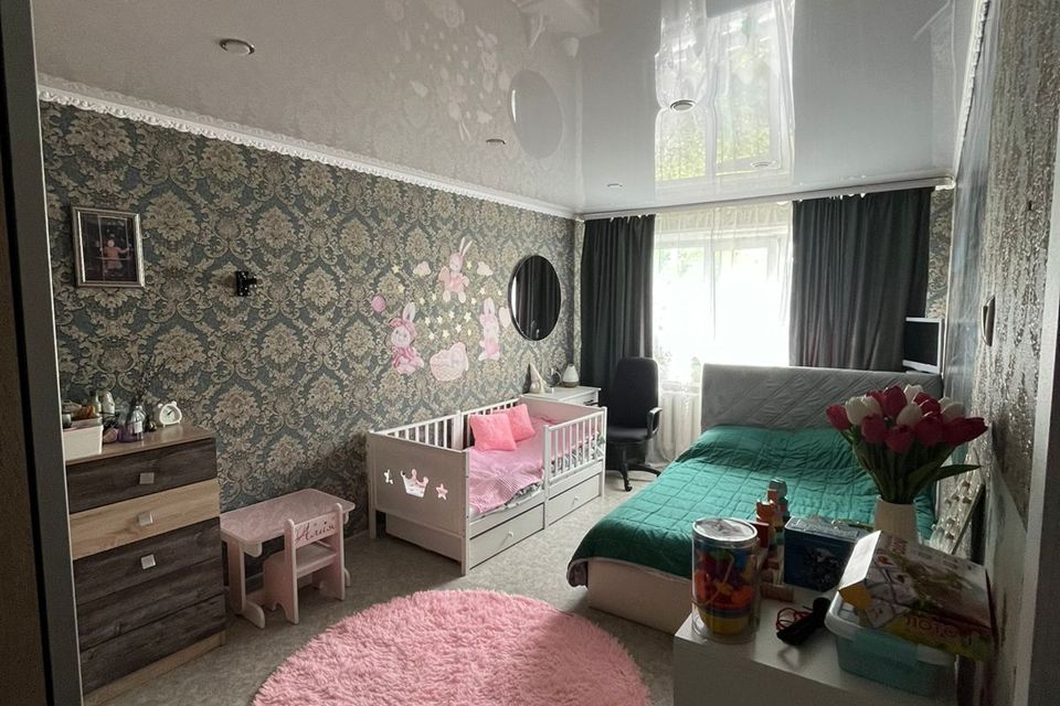 Продаётся 3-комнатная квартира, 62 м²