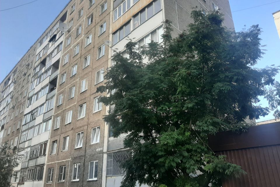 Продаётся 2-комнатная квартира, 43.5 м²