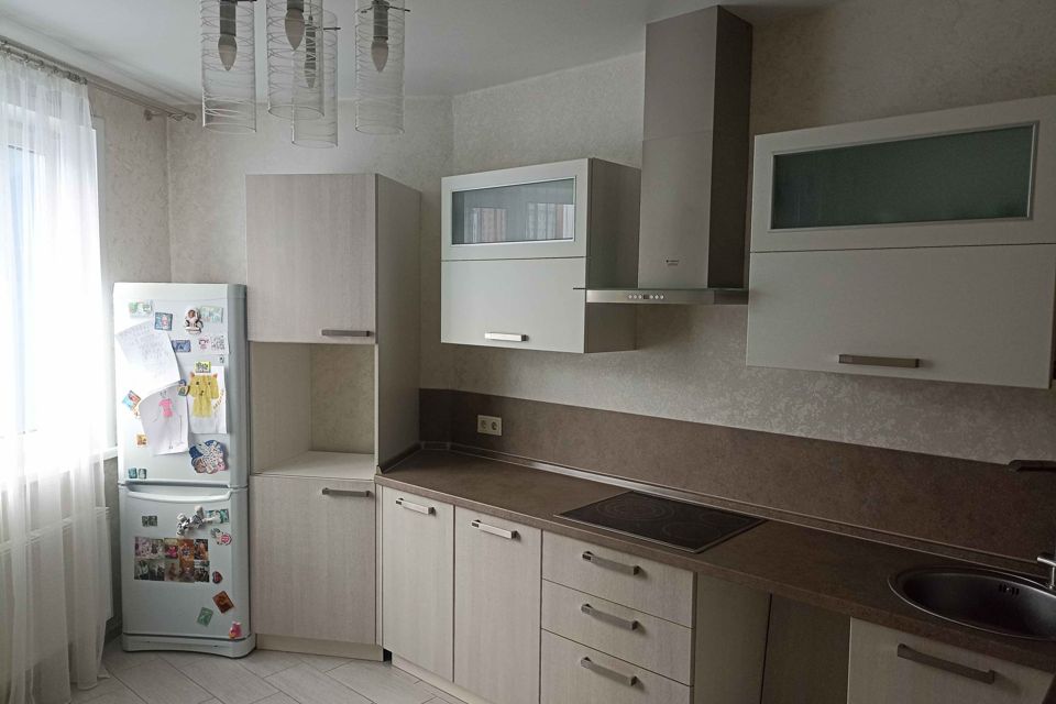Продаётся 2-комнатная квартира, 61 м²