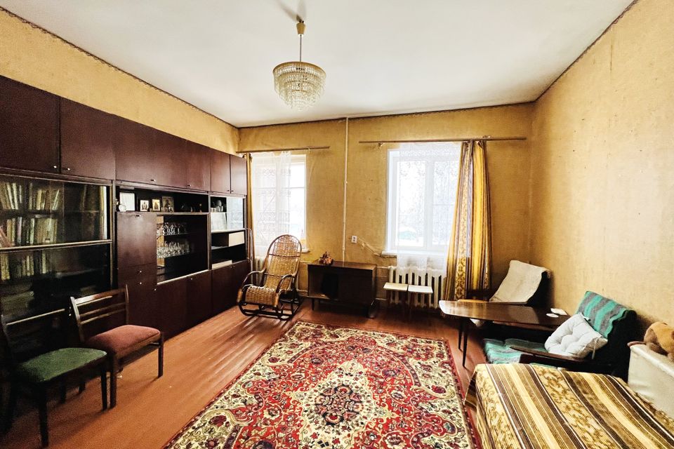 Продаётся 2-комнатная квартира, 61.7 м²