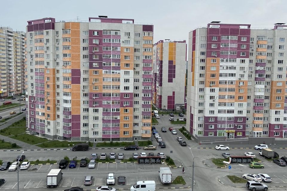 Продаётся 2-комнатная квартира, 62.6 м²