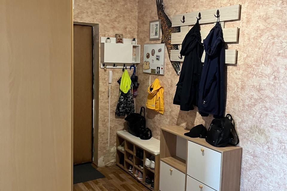 Продаётся 2-комнатная квартира, 62.7 м²