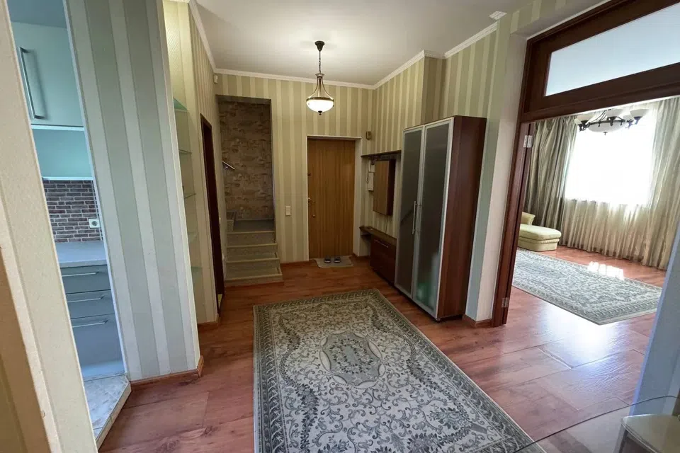 Продаётся 3-комнатная квартира, 83.5 м²