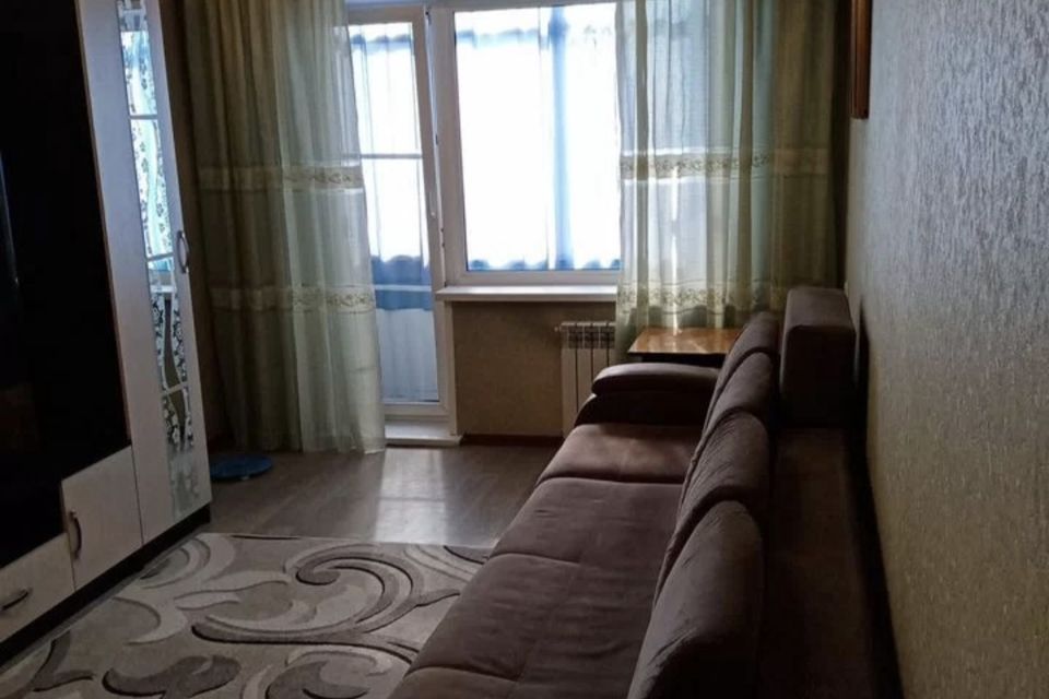Продаётся 3-комнатная квартира, 61.9 м²