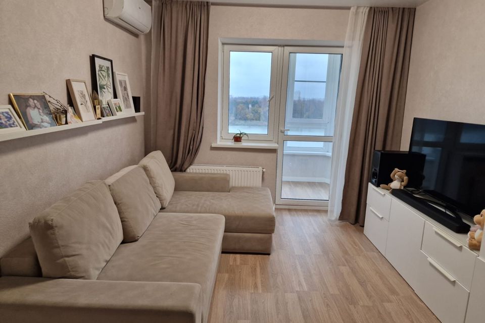 Продаётся 1-комнатная квартира, 44.8 м²