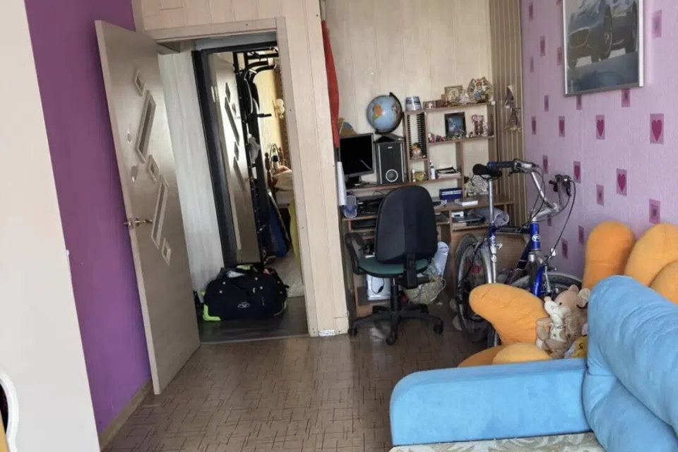 Продаётся 3-комнатная квартира, 57.4 м²