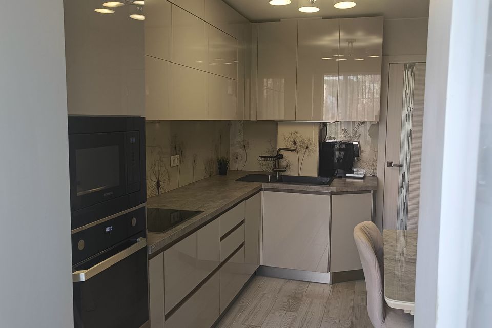 Продаётся 2-комнатная квартира, 48.9 м²