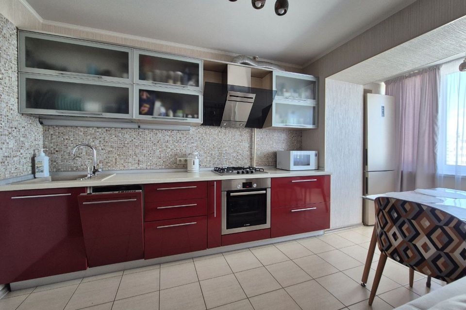Продаётся 3-комнатная квартира, 74 м²
