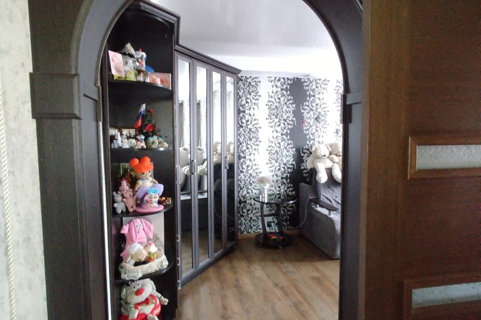 Продаётся 2-комнатная квартира, 49.6 м²