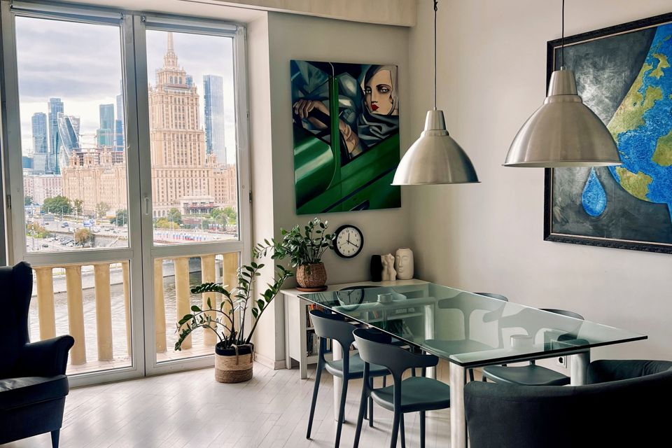 Продаётся 3-комнатная квартира, 93 м²