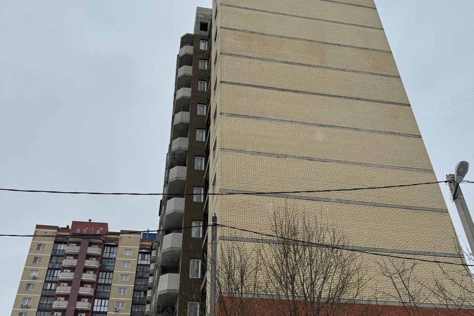 Продаётся 1-комнатная квартира, 46.3 м²