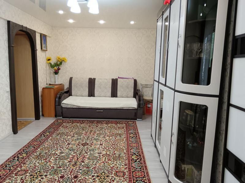 Продаётся 4-комнатная квартира, 58.28 м²