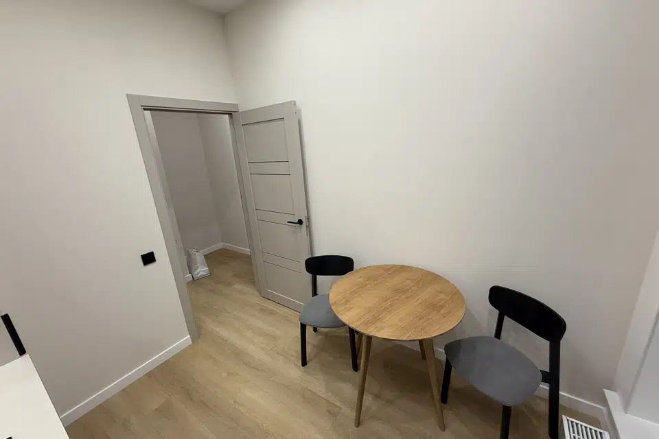 Продаётся 1-комнатная квартира, 30.4 м²