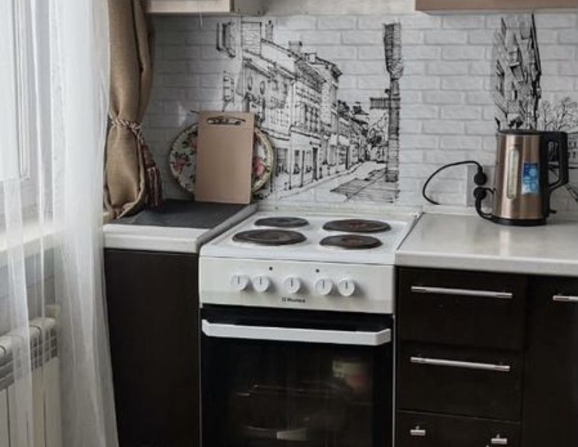 Продаётся 3-комнатная квартира, 56.3 м²