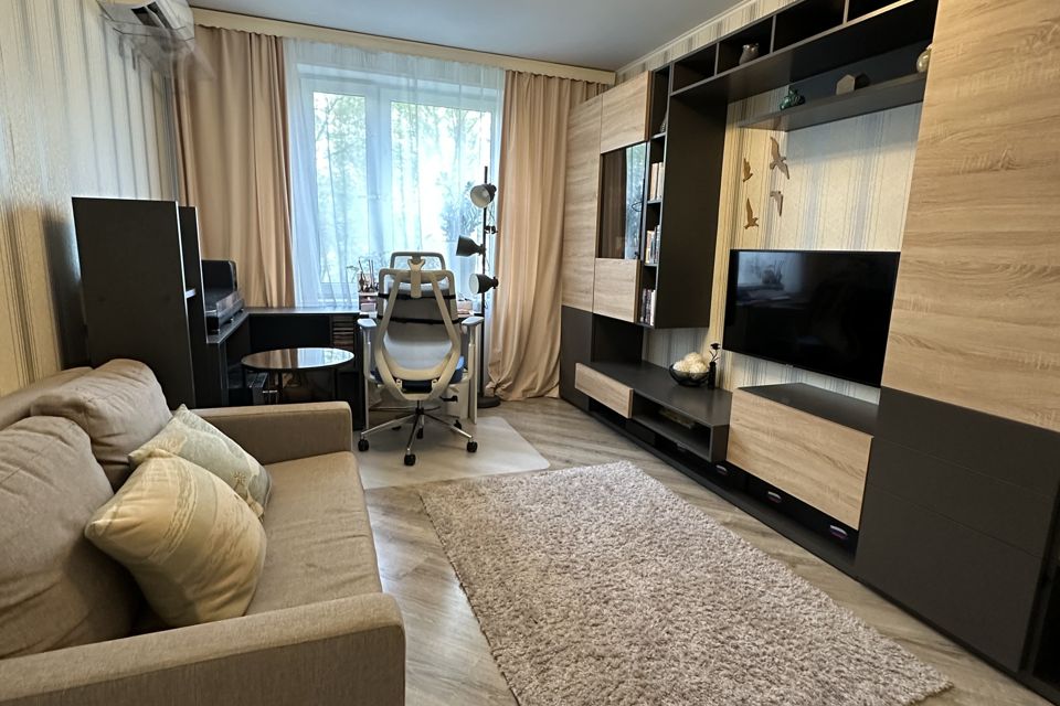 Продаётся 3-комнатная квартира, 63.2 м²