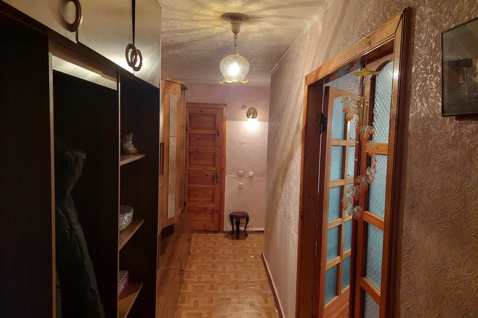 Продаётся 3-комнатная квартира, 61 м²