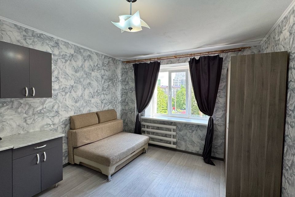 Продаётся комната в 1-комн. квартире, 14.1 м²