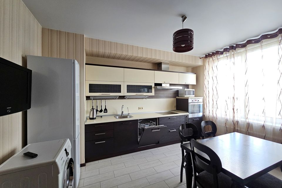 Продаётся 2-комнатная квартира, 71 м²