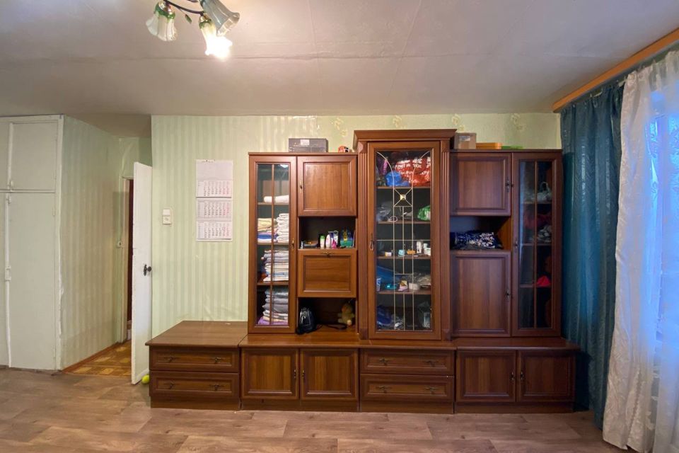 Продаётся 3-комнатная квартира, 58.4 м²