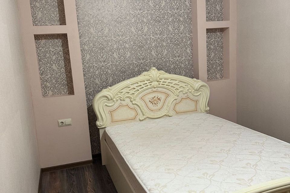 Сдаётся 2-комнатная квартира, 60 м²