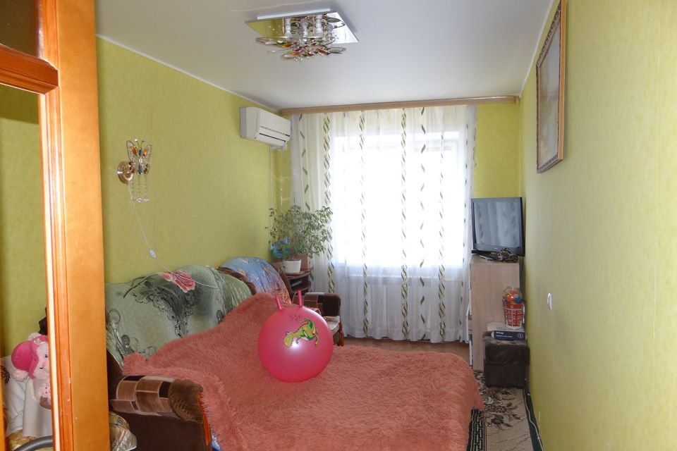 Продаётся 2-комнатная квартира, 44.2 м²