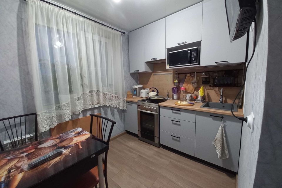 Продаётся 3-комнатная квартира, 62.5 м²