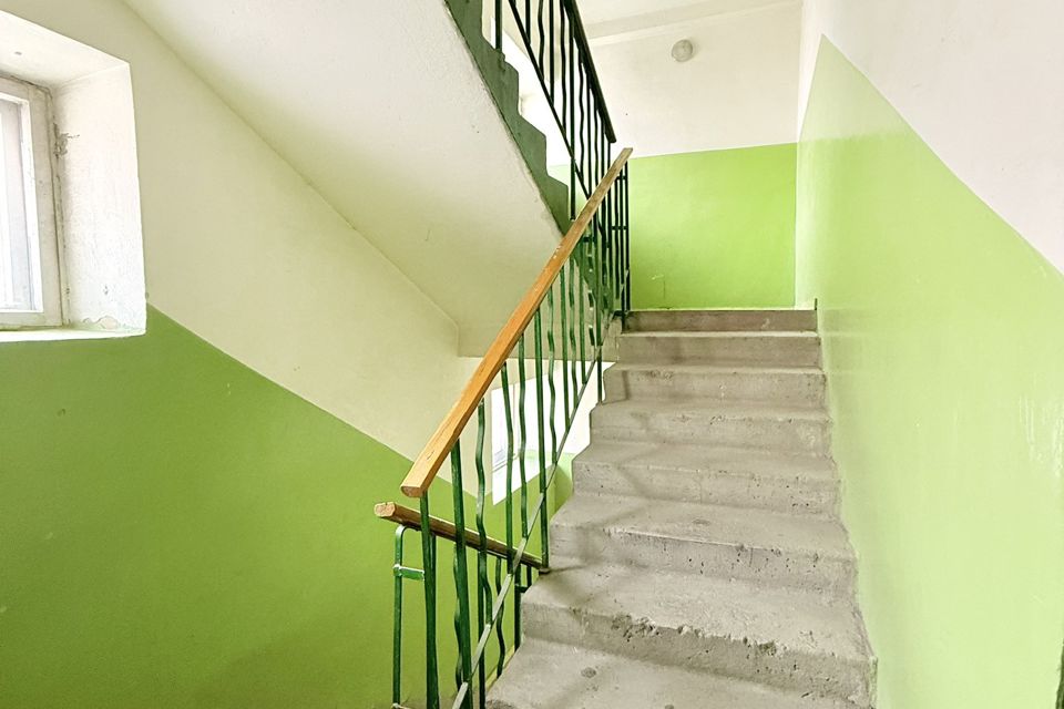 Продаётся 4-комнатная квартира, 77 м²