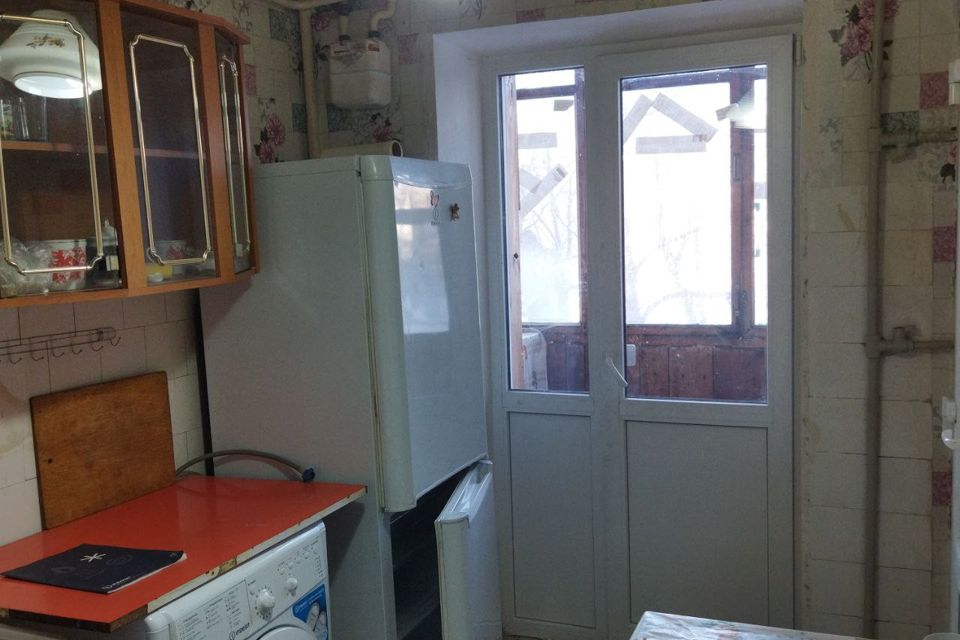 Продаётся комната в 3-комн. квартире, 18 м²