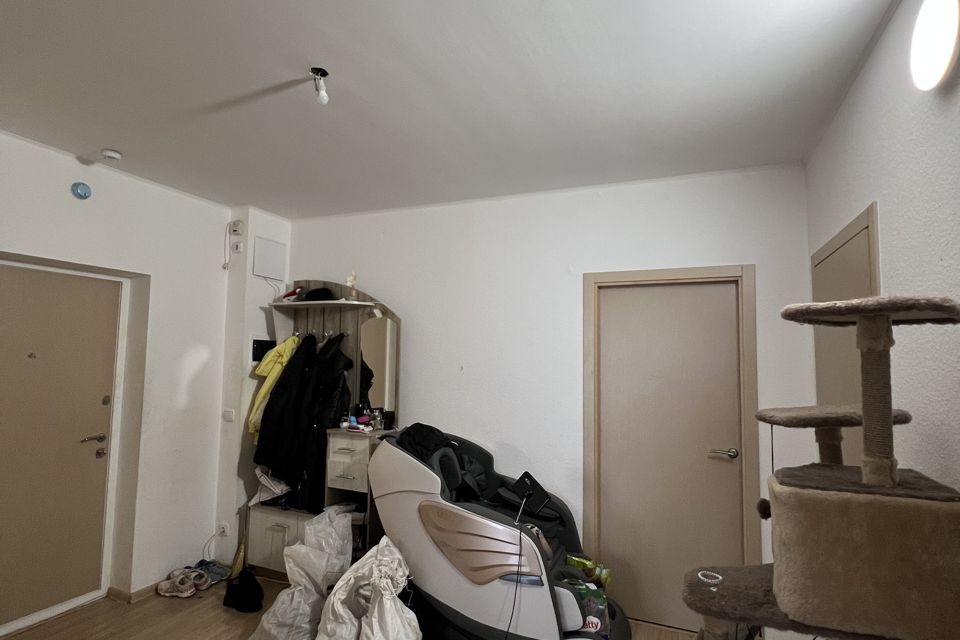 Продаётся 3-комнатная квартира, 76.7 м²