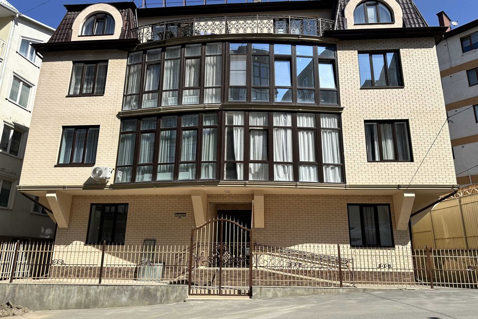 Продаётся 1-комнатная квартира, 40 м²