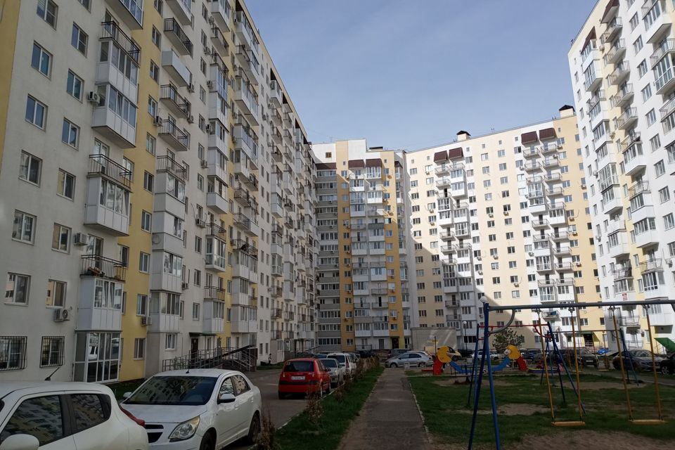 Продаётся 1-комнатная квартира, 38.4 м²