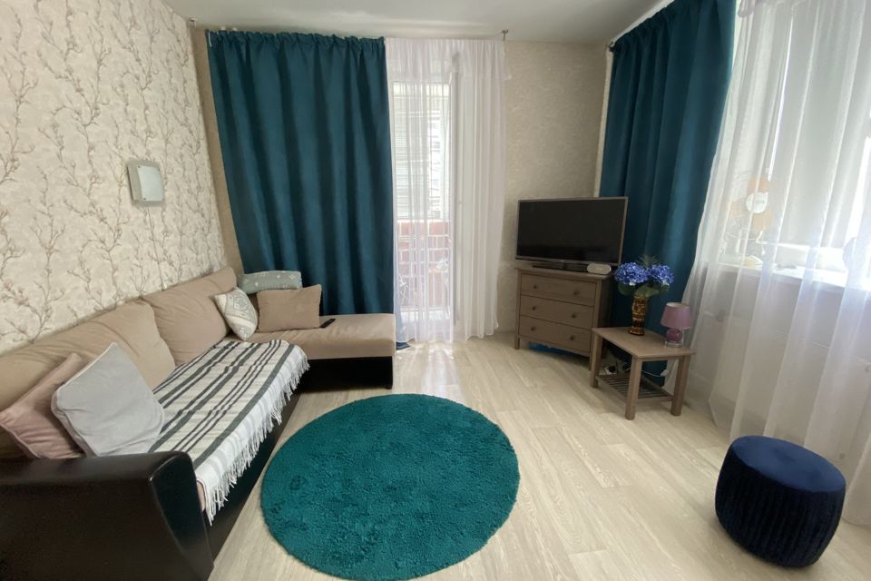 Продаётся 1-комнатная квартира, 35.9 м²