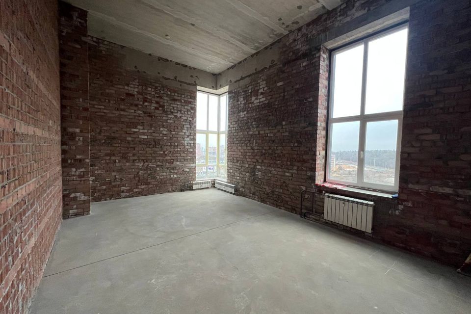 Продаётся 2-комнатная квартира, 57 м²