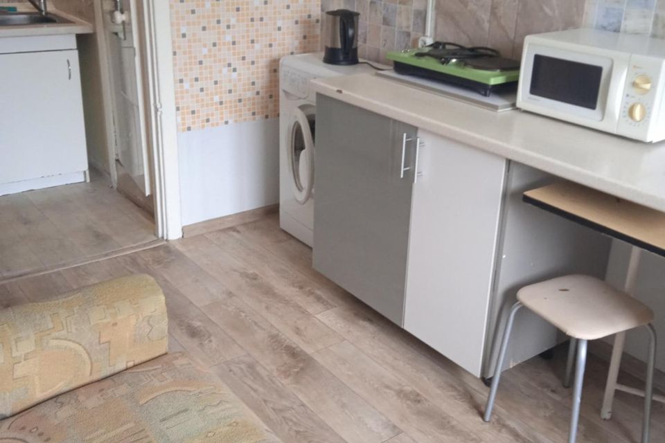 Сдаётся 1-комнатная квартира, 14 м²