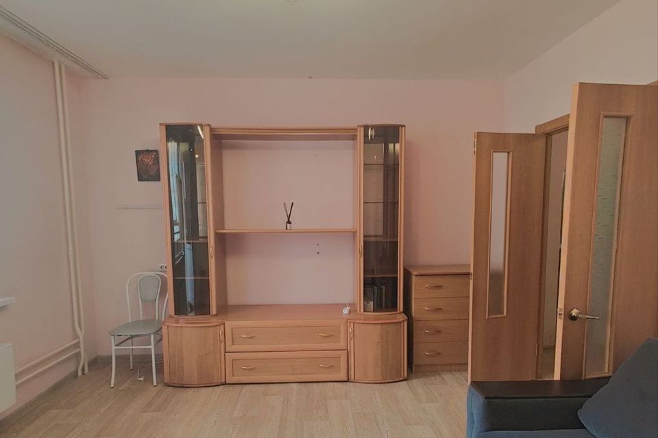 Продаётся 1-комнатная квартира, 40.2 м²