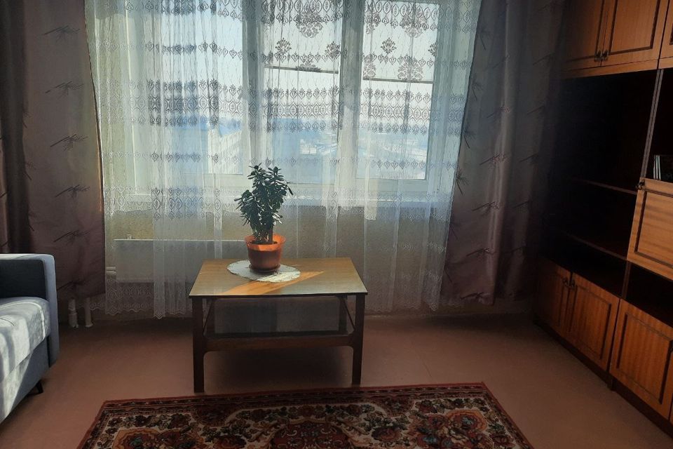 Сдаётся 1-комнатная квартира, 56 м²