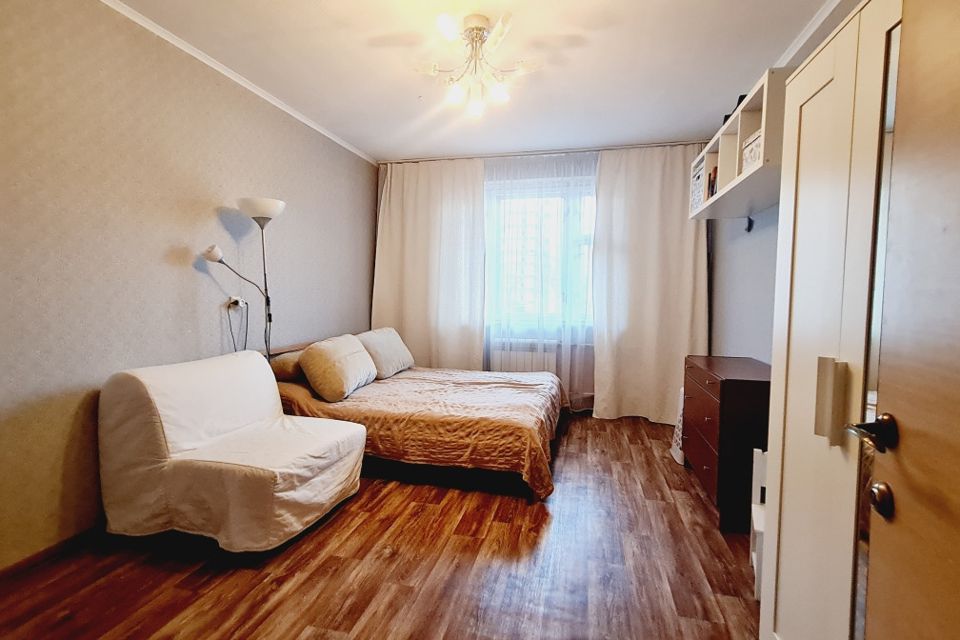 Продаётся 4-комнатная квартира, 95.6 м²