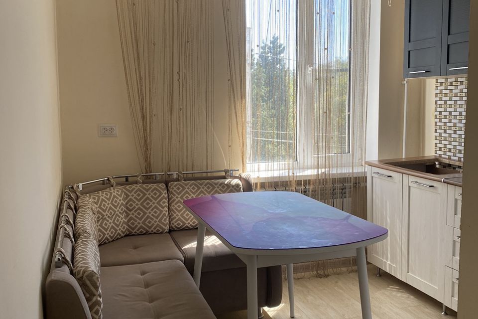 алилова 41 каспийск. на длительный срок каспийск. квартиры из каспийска и на месяц. абазгаа 63/2. каспийск улица гамзата цадасы 37 халяль.