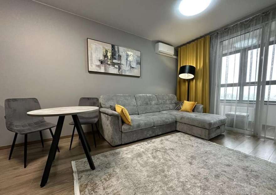 Сдаётся 1-комнатная квартира, 40 м²