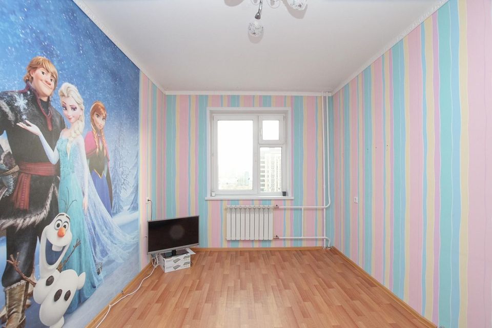 Продаётся 3-комнатная квартира, 77.4 м²