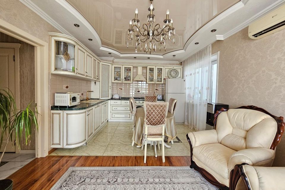 Продаётся 3-комнатная квартира, 75 м²