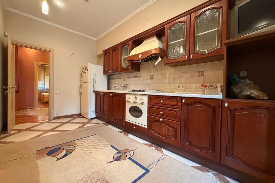 Продаётся 3-комнатная квартира, 86 м²