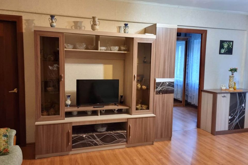 Продаётся 3-комнатная квартира, 55.5 м²