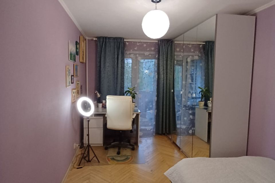 Продаётся 3-комнатная квартира, 60 м²