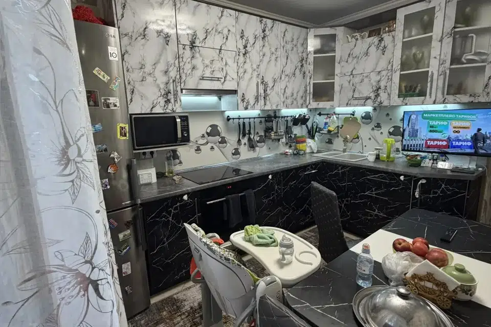 Продаётся 2-комнатная квартира, 60.7 м²