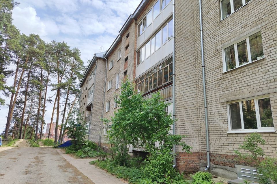 Продаётся 3-комнатная квартира, 62.4 м²