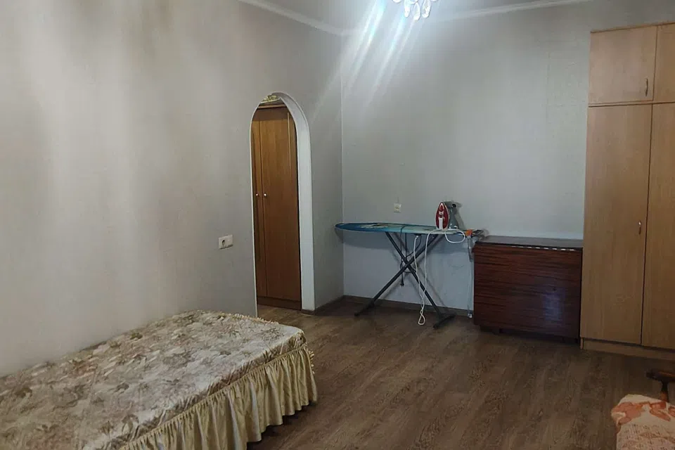 Продаётся 2-комнатная квартира, 56 м²